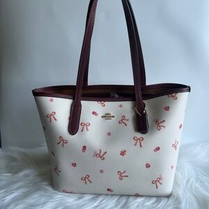 Coach Mini City Tote Chalk White Bow Floral Leather Shoulder Bag Good